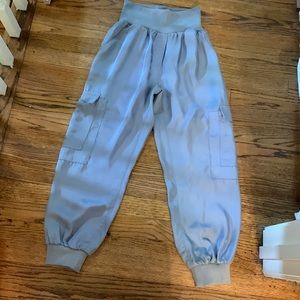 Bishop and young size small cargo pants